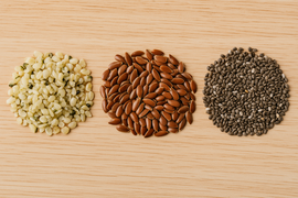 Comparatif nutritionnel graines de chanvre vs chia et lin