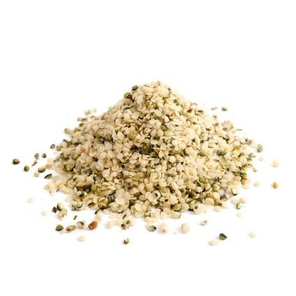 Graines de chanvre décortiquées bio riches en protéines végétales et minéraux, sans acide phytique pour une assimilation optimale.