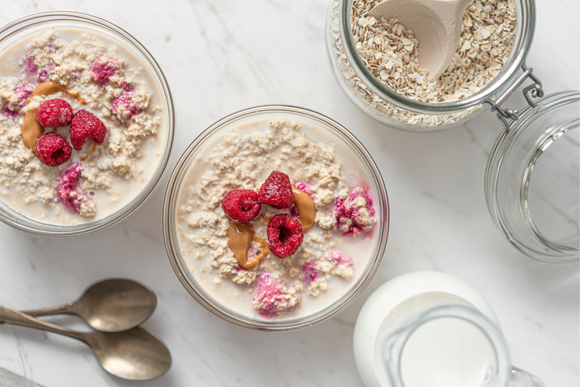Porridge Protéiné au Chanvre : Le Petit-Déj Frais, Sain et Express pour l'Été