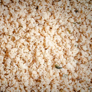 Texture du râpé végétal nature plein d'vie chanvr'eel alternative au parmesan